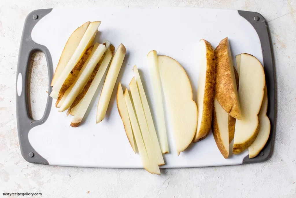 Crispy Air Fryer Fries 2 edited potato image 1024x683 1